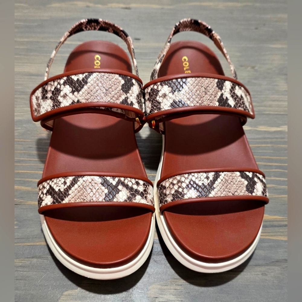 Cole Haan Women's Zerogrand Meritt Sandals Flat Size 9 NEW Sandollar Snake Print